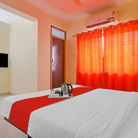 Super Hotel O Dk Reddy Square Haydarabad Dış mekan fotoğraf