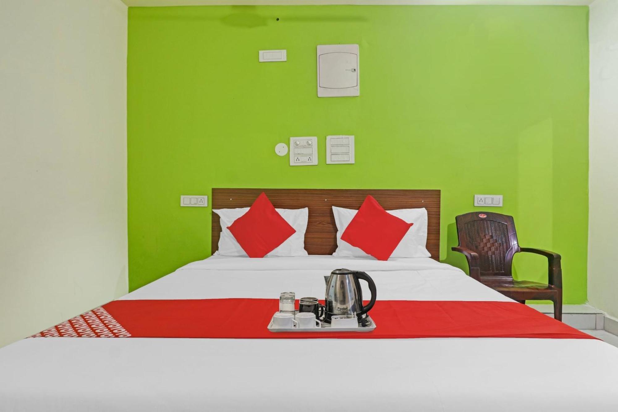 Super Hotel O Dk Reddy Square Haydarabad Dış mekan fotoğraf