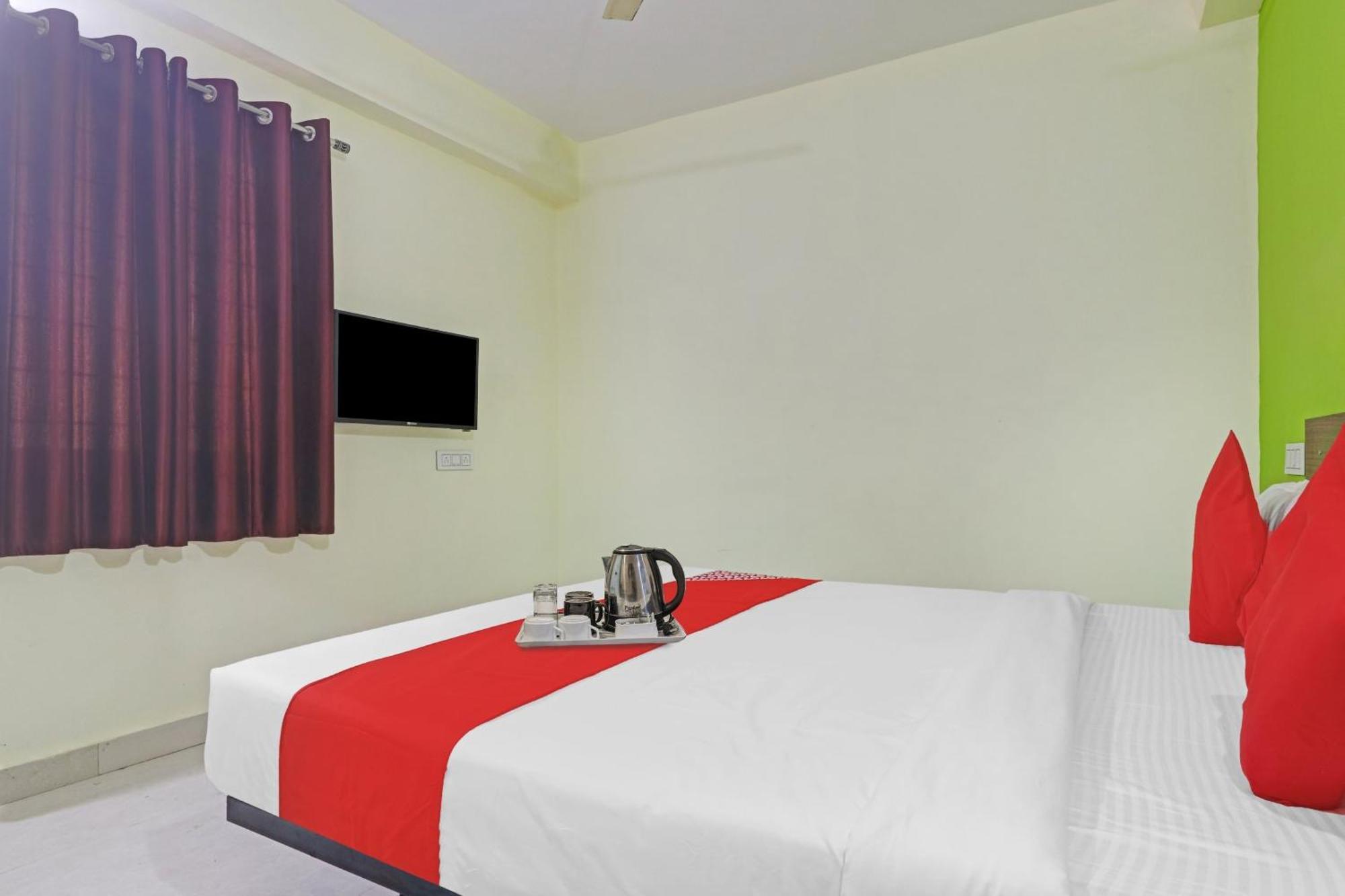 Super Hotel O Dk Reddy Square Haydarabad Dış mekan fotoğraf